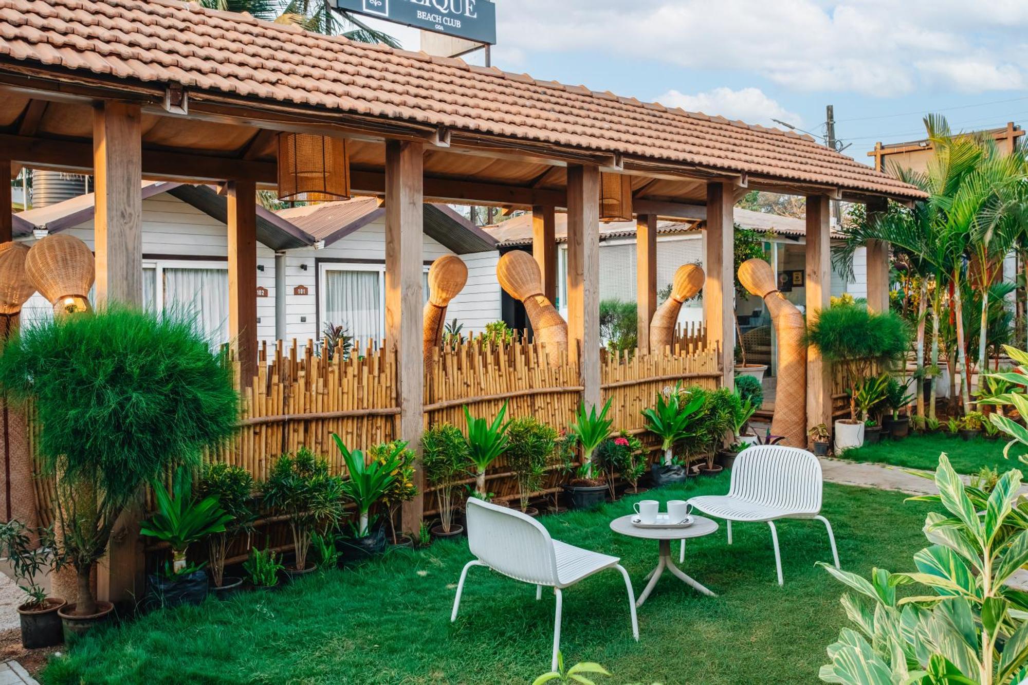Stone Wood Beach Resort, วากาตอร์ ภายนอก รูปภาพ