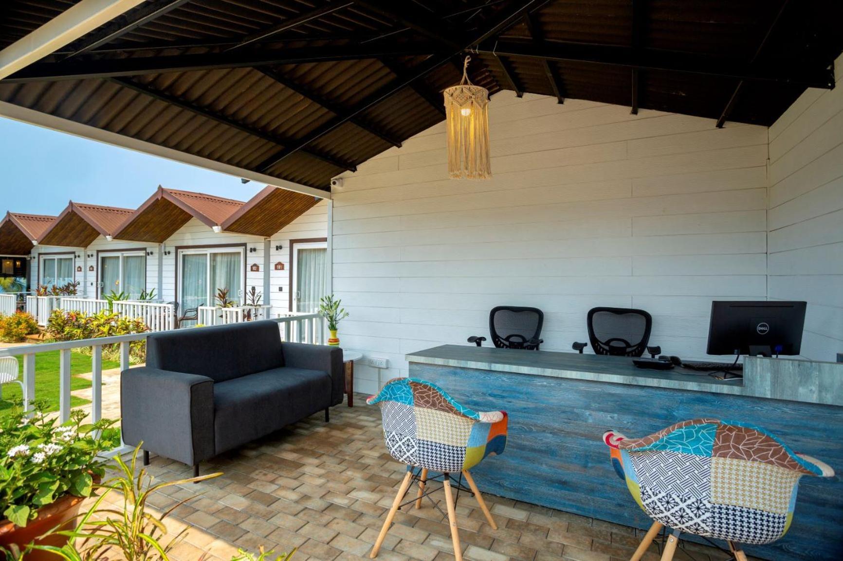 Stone Wood Beach Resort, วากาตอร์ ภายนอก รูปภาพ