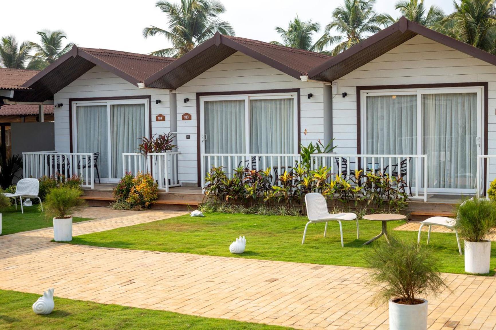 Stone Wood Beach Resort, วากาตอร์ ภายนอก รูปภาพ